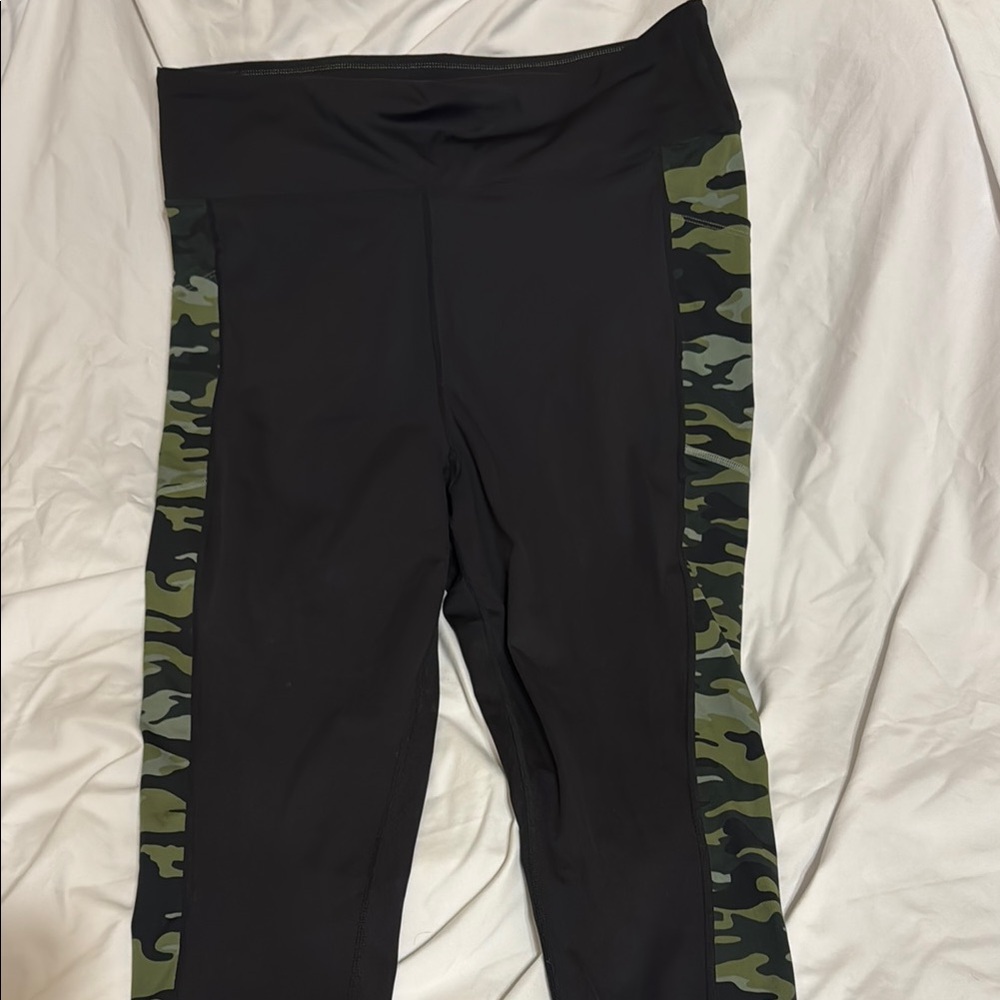 LuLaRoe Black Leggings with Camouflage Accents